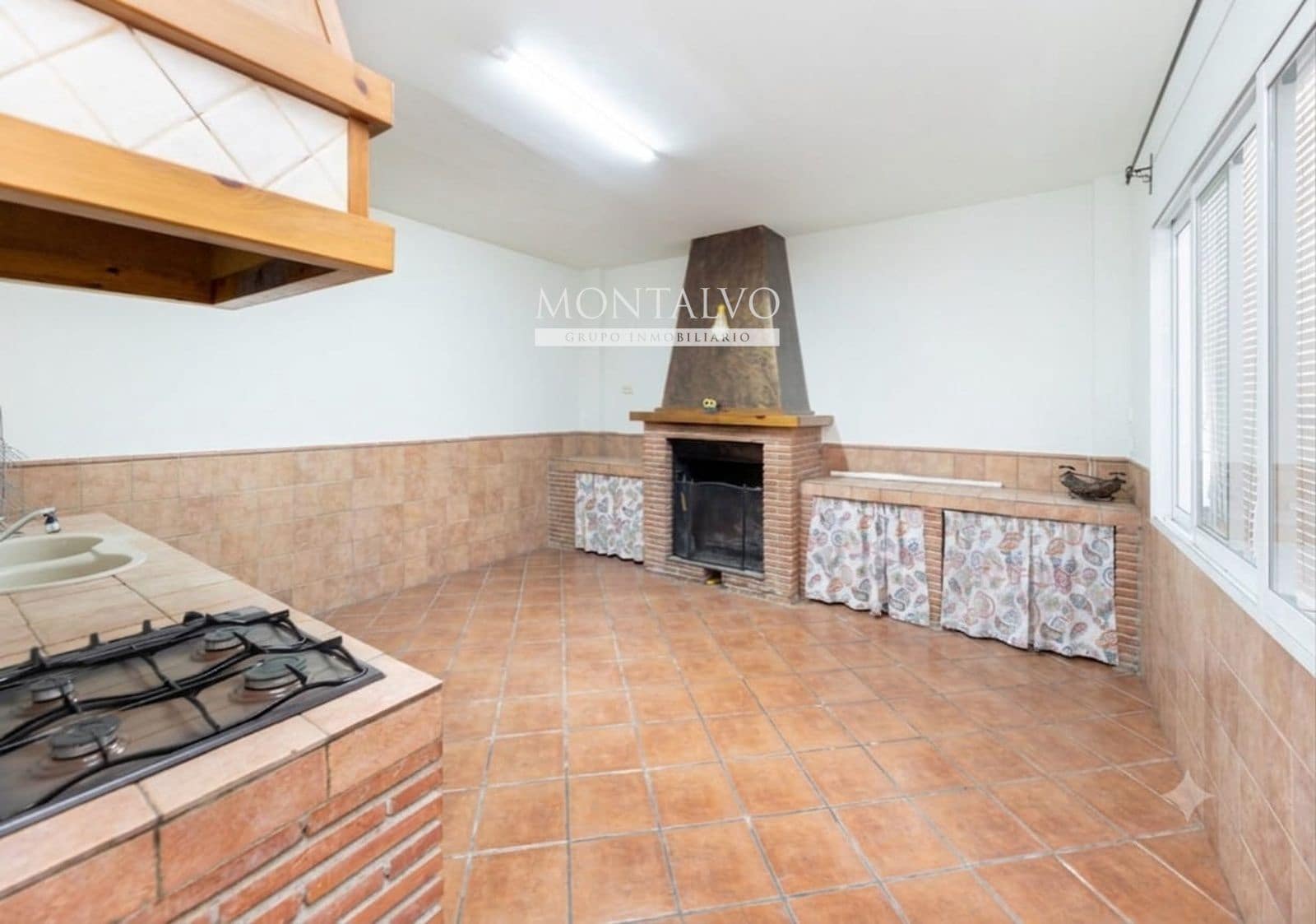 4 camera da letto Casa in vendita in Pinos Puente con garage - 159.900 € (Rif: 9950769)
