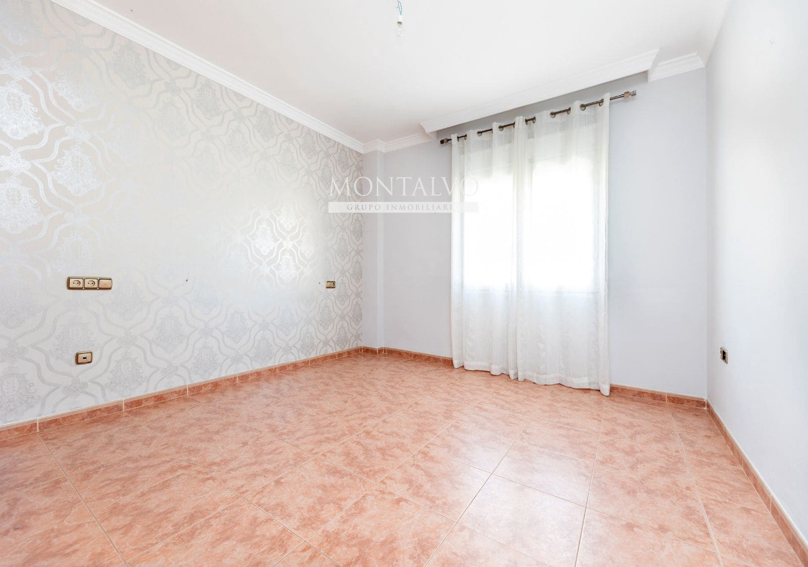 4 camera da letto Casa in vendita in Pinos Puente con garage - 159.900 € (Rif: 9950769)