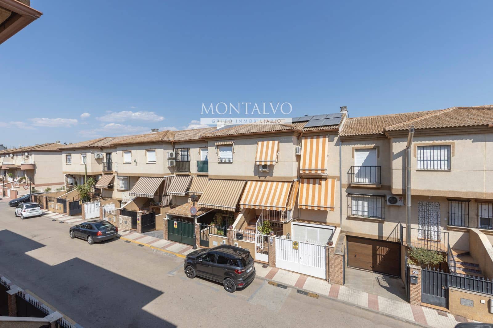3 chambre Maison de Ville à vendre à Atarfe avec garage - 210 000 € (Ref: 9950856)