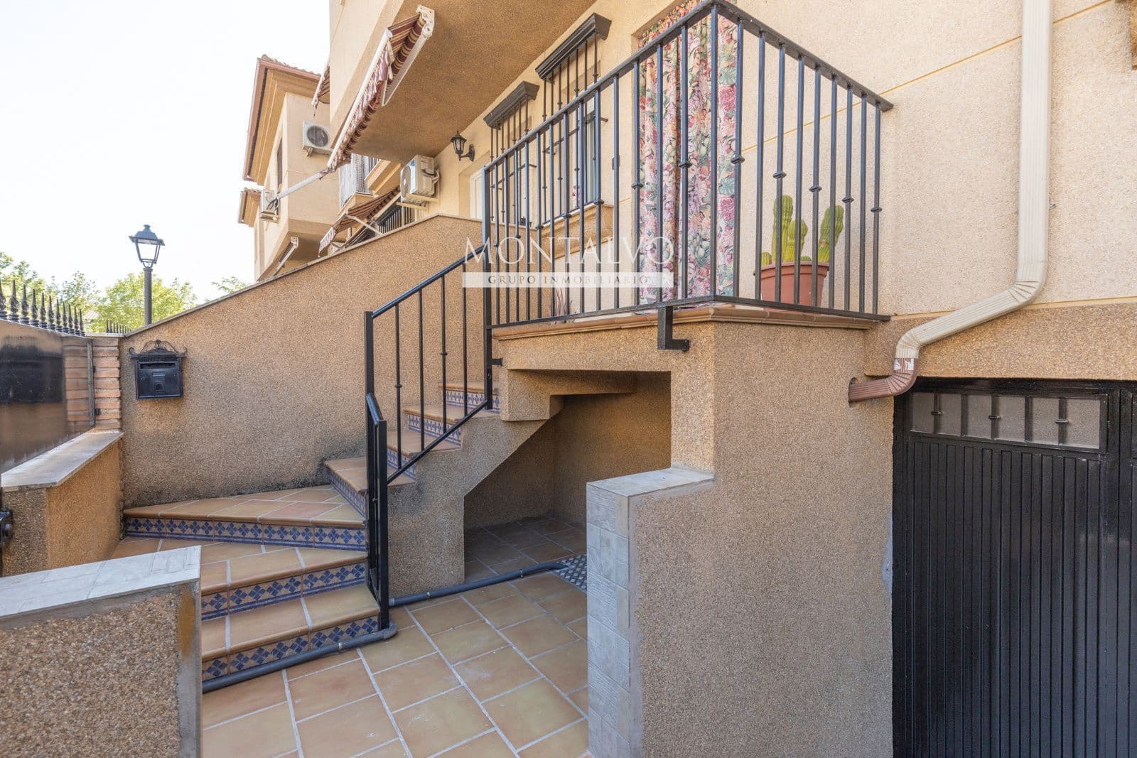 3 chambre Maison de Ville à vendre à Atarfe avec garage - 210 000 € (Ref: 9950856)