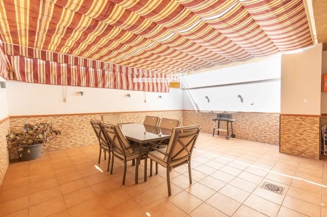 3 soverom Hus til salgs i Atarfe med garasje - € 210 000 (Ref: 9950856)