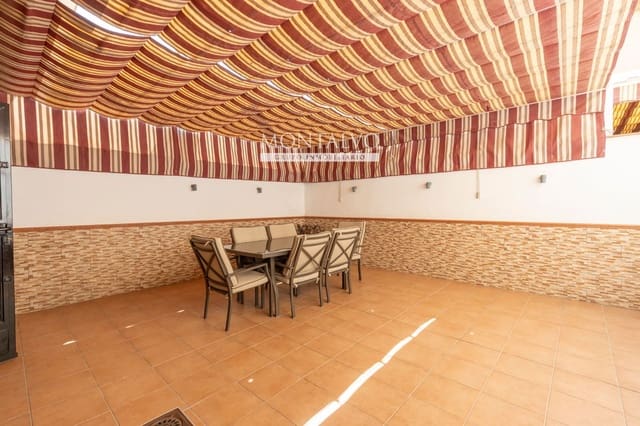 3 soverom Hus til salgs i Atarfe med garasje - € 210 000 (Ref: 9950856)
