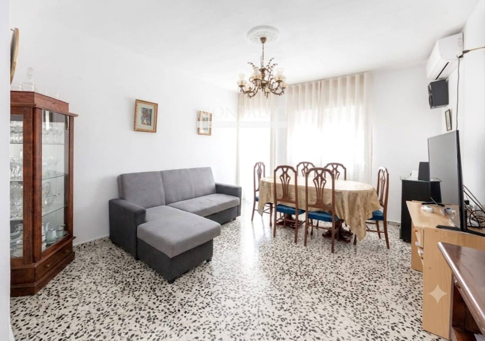 4 bedroom Flat for sale in Atarfe - € 107,000 (Ref: 9969114)