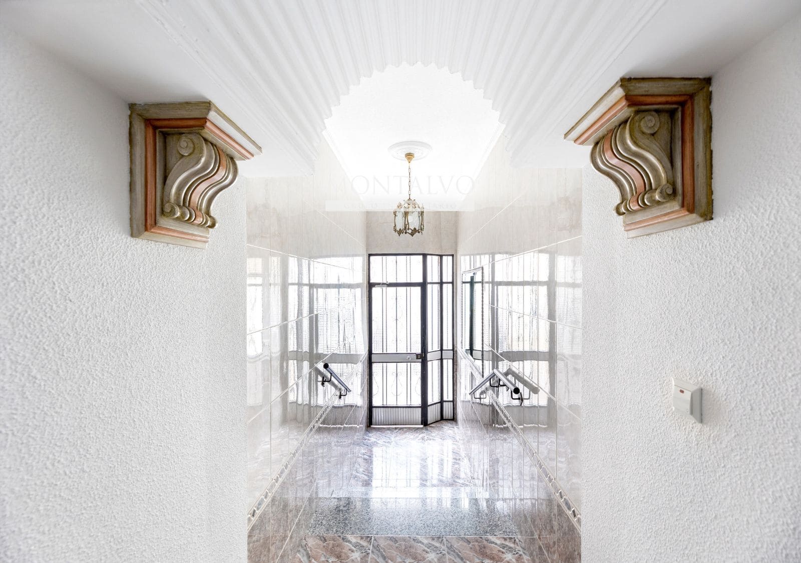 4 bedroom Flat for sale in Atarfe - € 107,000 (Ref: 9969114)