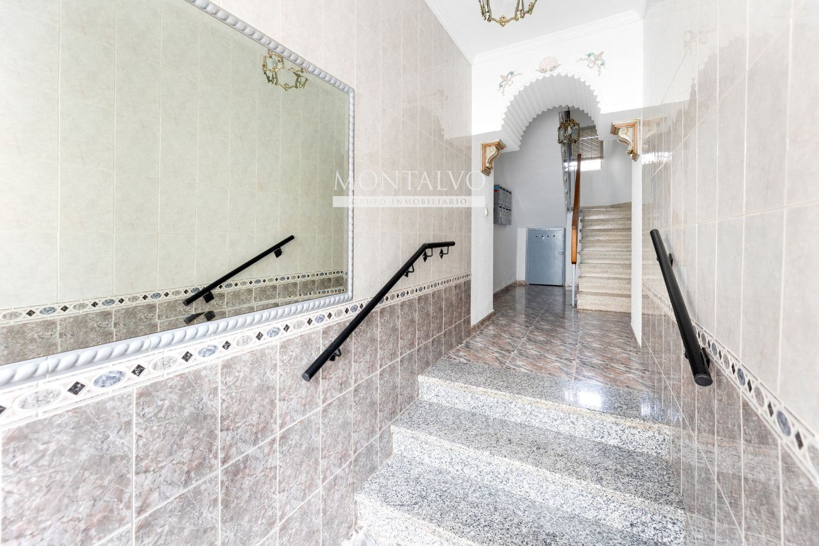 4 bedroom Flat for sale in Atarfe - € 107,000 (Ref: 9969114)
