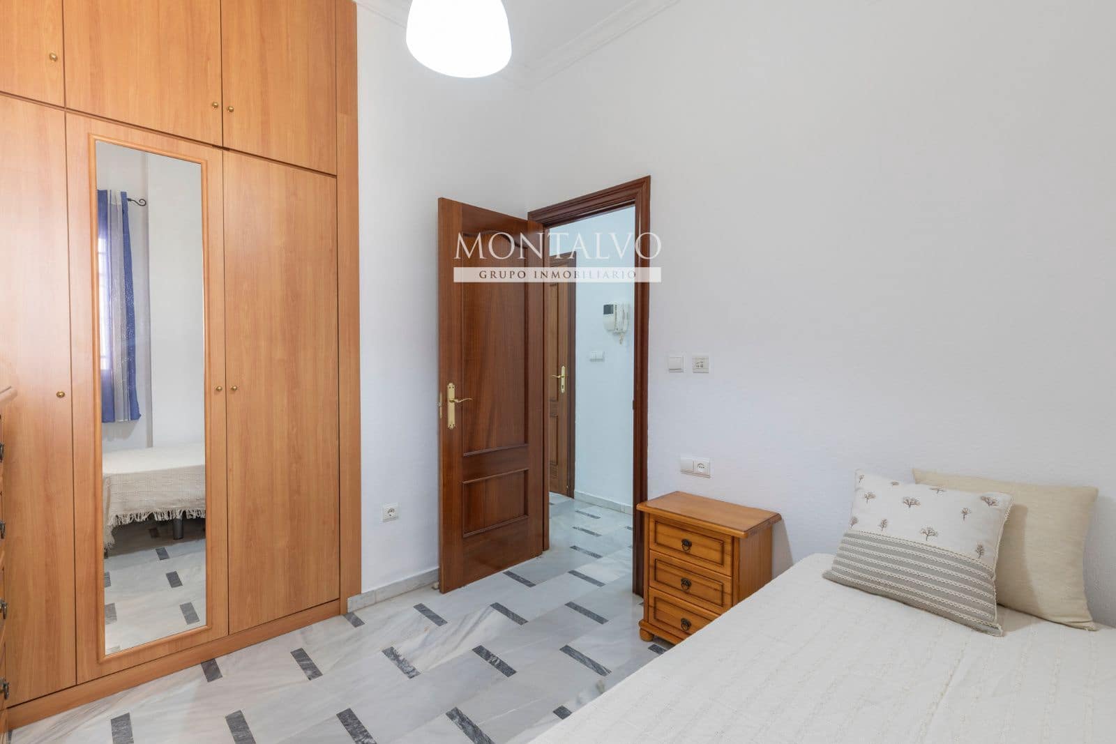 2 bedroom Flat for sale in Atarfe - € 129,900 (Ref: 9976016)