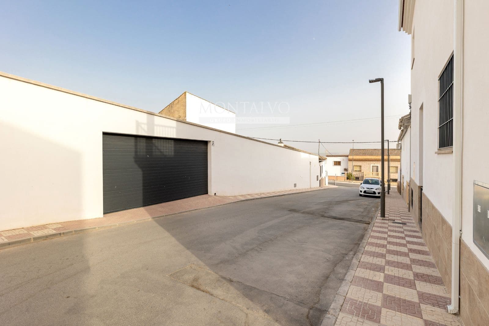 Chalet de 3 habitaciones en Pinos Puente en venta con piscina garaje - 303.000 € (Ref: 9977932)