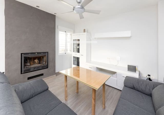 3 soverom Villa til salgs i Pinos Puente med svømmebasseng garasje - € 303 000 (Ref: 9977932)