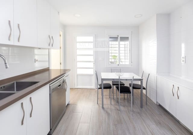 3 soverom Villa til salgs i Pinos Puente med svømmebasseng garasje - € 303 000 (Ref: 9977932)