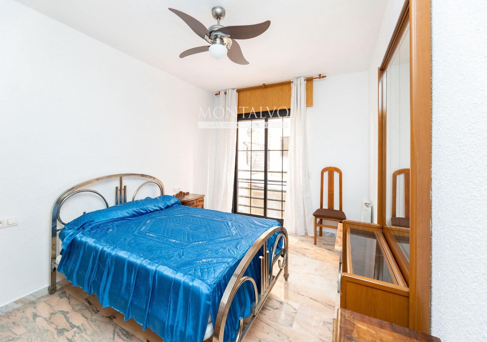 3 bedroom Flat for rent in Granada city - € 1,150 (Ref: 9983800)