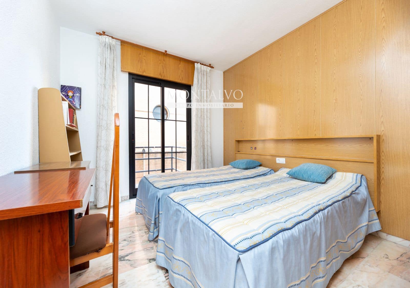 3 bedroom Flat for rent in Granada city - € 1,150 (Ref: 9983800)