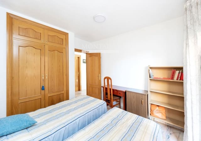 3 slaapkamer Flat te huur in Camino de Ronda - Rosaleda, Granada stad - € 1.000 (Ref: 9983800)