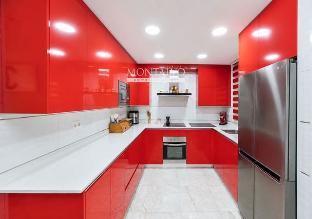 4 slaapkamer Villa te koop in Atarfe met garage - € 219.900 (Ref: 9986220)