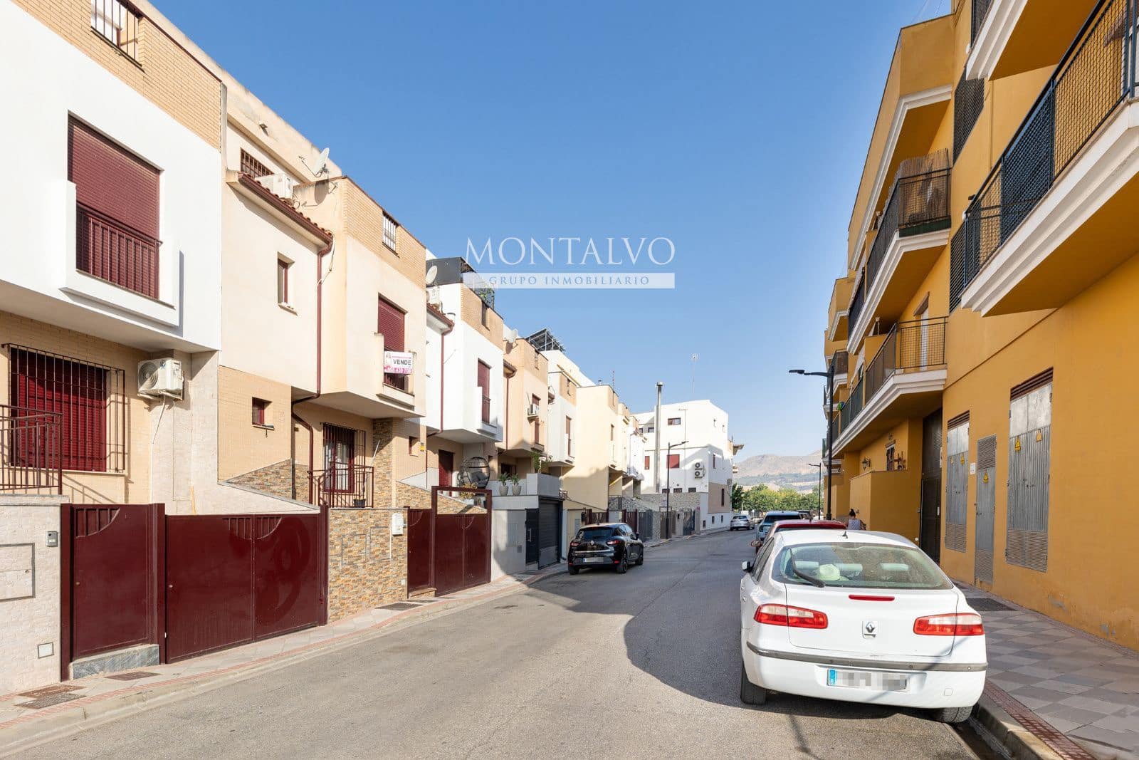 4 sovrum Villa till salu i Atarfe med garage - 219 900 € (Ref: 9986220)