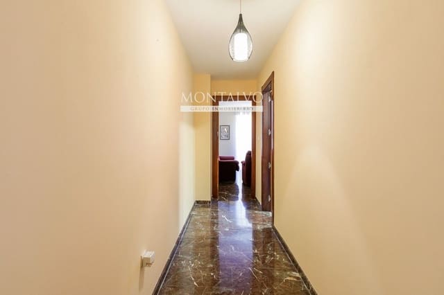 3 slaapkamer Flat te huur in Atarfe met garage - € 750 (Ref: 9991995)