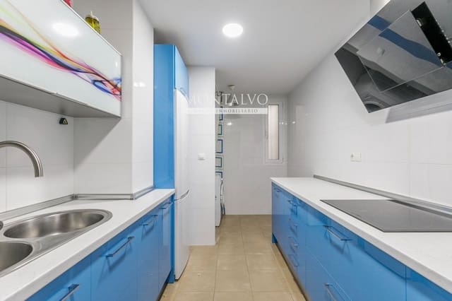 3 slaapkamer Flat te huur in Atarfe met garage - € 750 (Ref: 9991995)