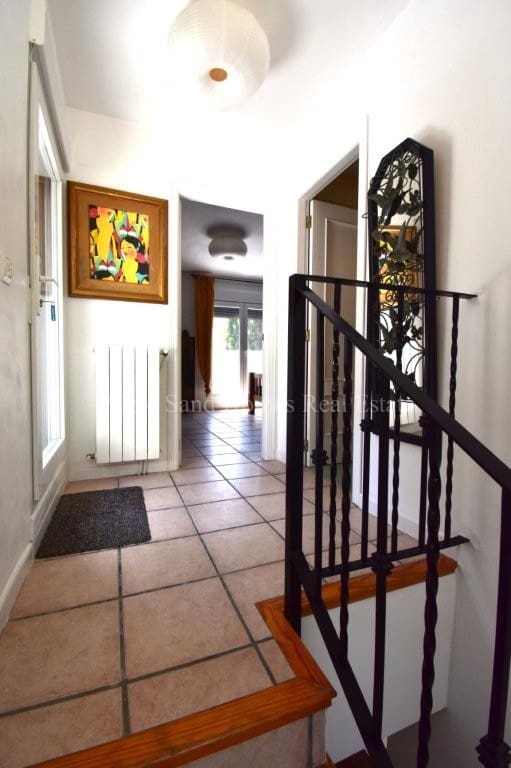 4 bedroom Villa for sale in La Drova with pool garage - € 445,000 (Ref: 10036237)