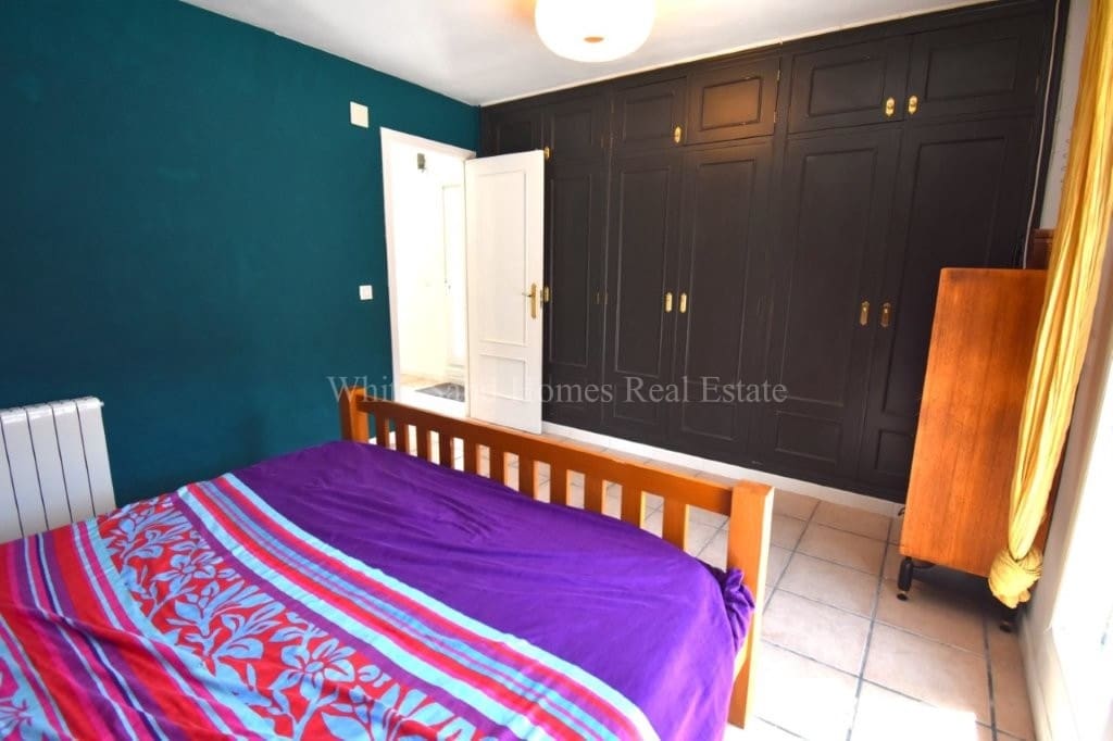 4 bedroom Villa for sale in La Drova with pool garage - € 445,000 (Ref: 10036237)