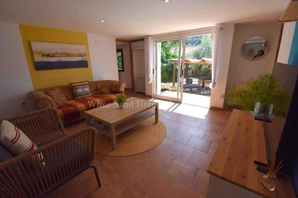 6 bedroom Villa for sale in Barx with pool garage - € 675,000 (Ref: 10036238)