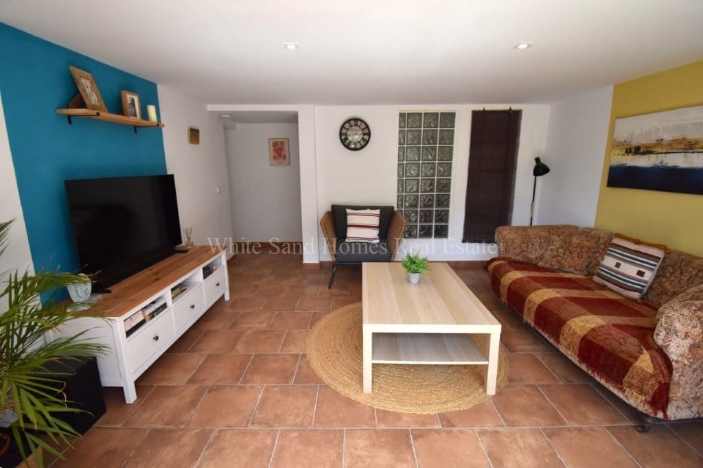 6 bedroom Villa for sale in Barx with pool garage - € 675,000 (Ref: 10036238)