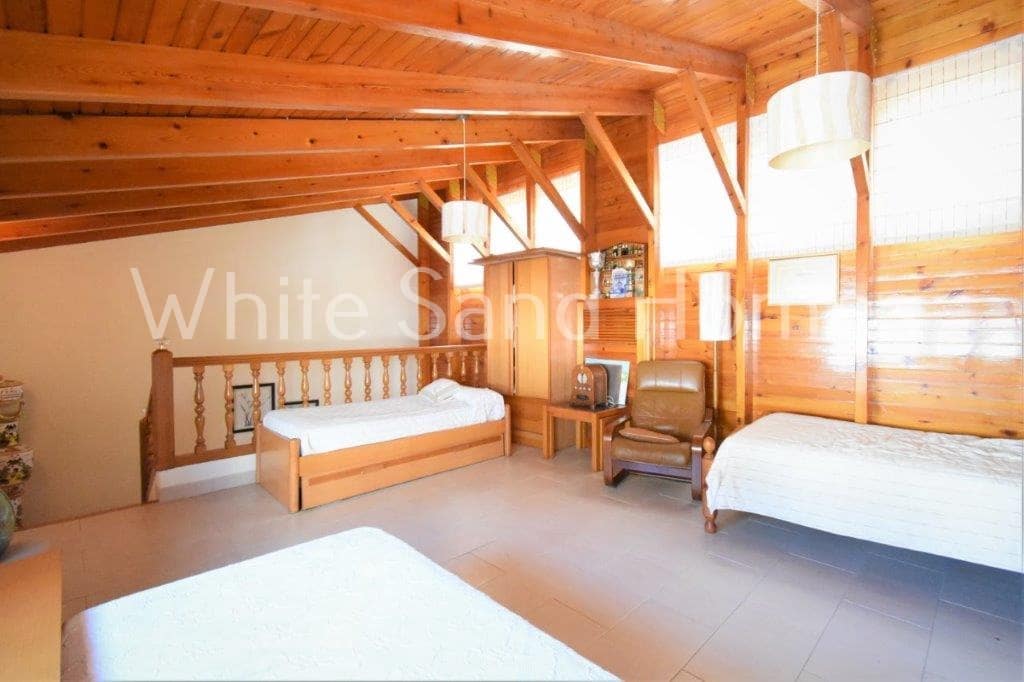 4 sypialnia Dom na sprzedaż w Tavernes de la Valldigna z garażem - 380 000 € (Ref: 6022898)