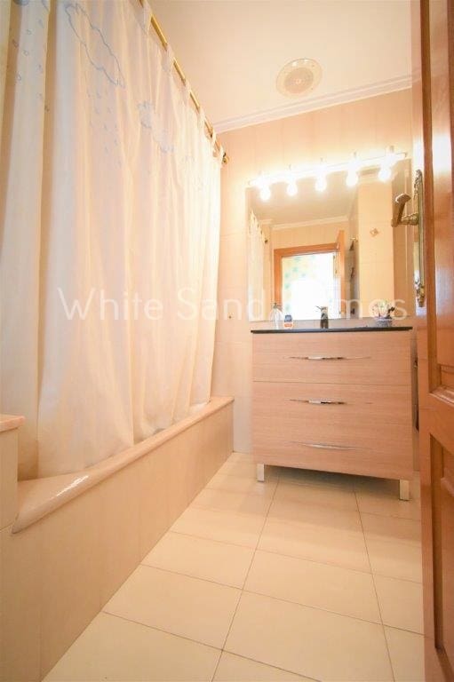 4 sypialnia Dom na sprzedaż w Tavernes de la Valldigna z garażem - 380 000 € (Ref: 6022898)