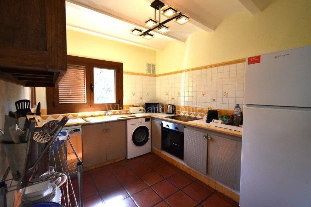 3 soveværelse Villa til salg i Barx med swimmingpool - € 479.000 (Ref: 8226890)