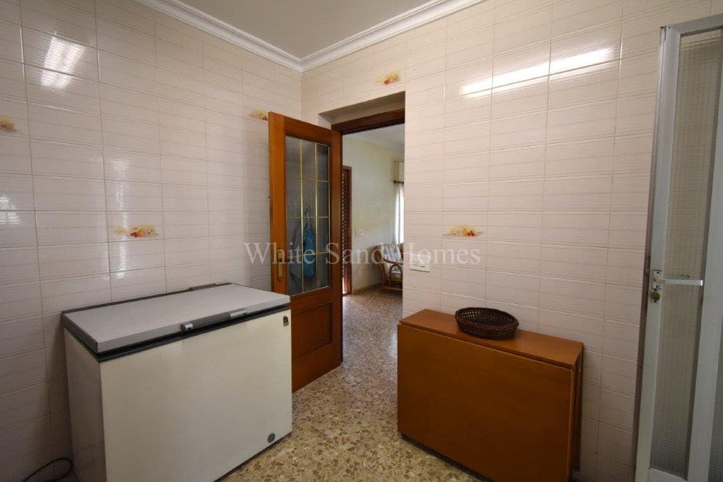 4 soverom Villa til salgs i Simat de la Valldigna med svømmebasseng - € 262 000 (Ref: 8422514)