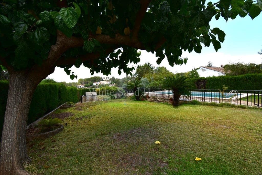 4 soverom Villa til salgs i Simat de la Valldigna med svømmebasseng - € 262 000 (Ref: 8422514)