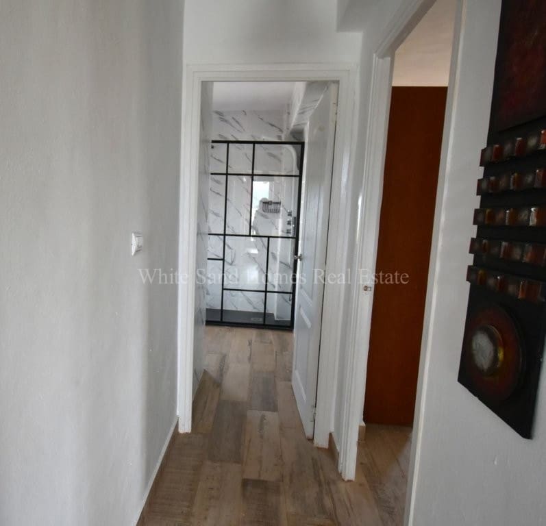 4 soveværelse Finca/Landehus til salg i Oliva de Merida med swimmingpool garage - € 499.000 (Ref: 8845649)