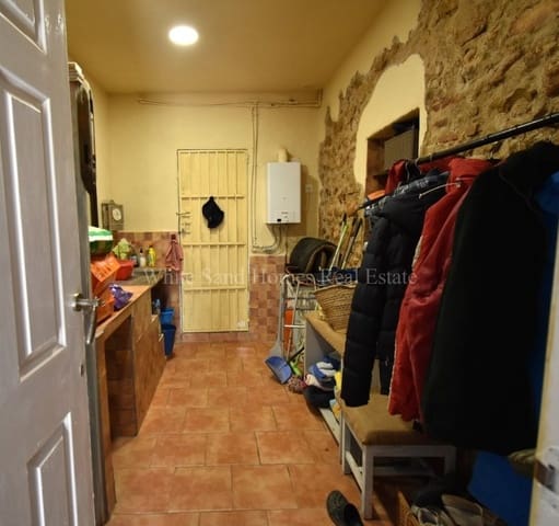 4 bedroom Finca/Country House for sale in Oliva de Mérida with pool garage - € 499,000 (Ref: 8845649)