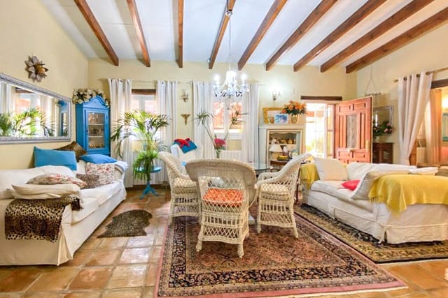 4 sovrum Finca/Hus på landet till salu i Castell de Castells med pool garage - 483 000 € (Ref: 9309011)