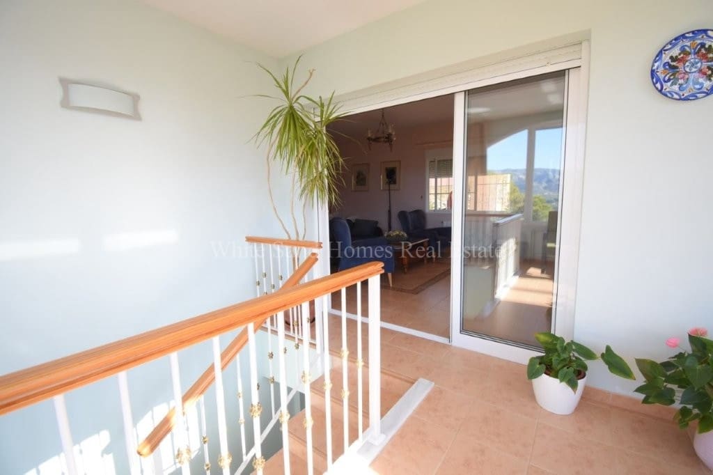 4 bedroom Villa for sale in Real de Gandia with pool garage - € 399,999 (Ref: 9356884)