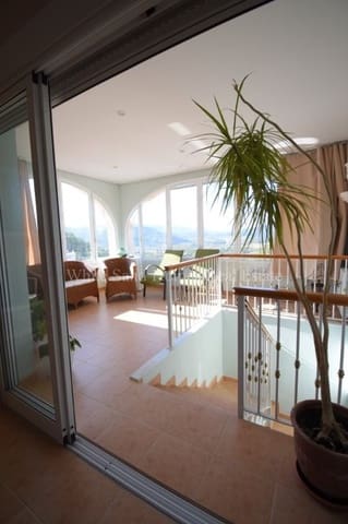 4 bedroom Villa for sale in Real de Gandía with pool garage - € 399,999 (Ref: 9356884)