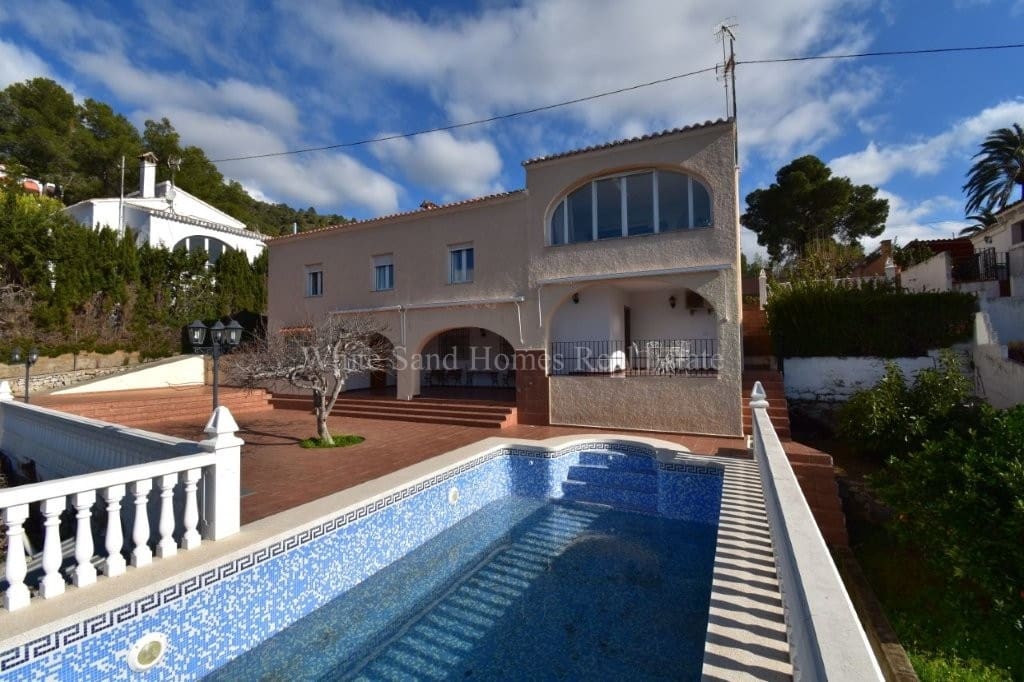 4 bedroom Villa for sale in Real de Gandia with pool garage - € 399,999 (Ref: 9356884)
