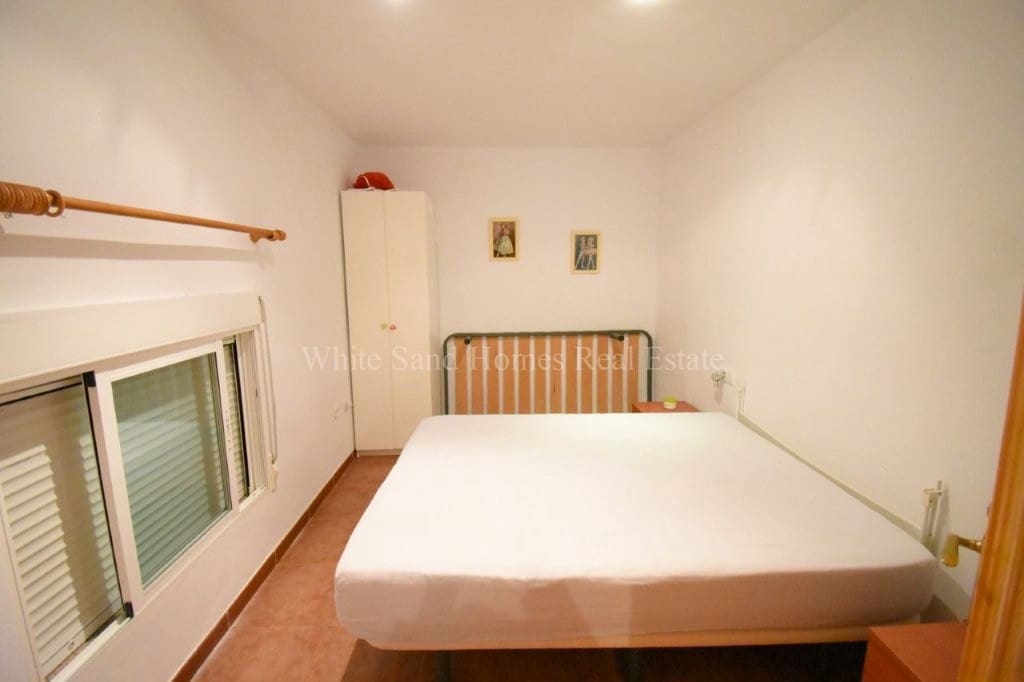 4 bedroom Villa for sale in Real de Gandia with pool garage - € 399,999 (Ref: 9356884)