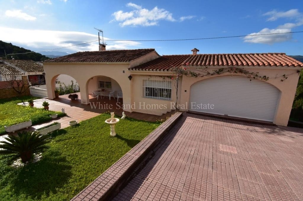 4 bedroom Villa for sale in Real de Gandia with pool garage - € 399,999 (Ref: 9356884)