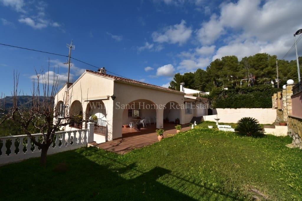 4 bedroom Villa for sale in Real de Gandia with pool garage - € 399,999 (Ref: 9356884)