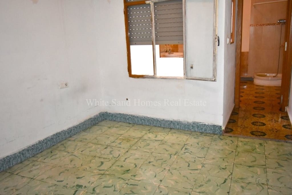 2 soverom Hus til salgs i Villalonga - € 75 000 (Ref: 9408256)