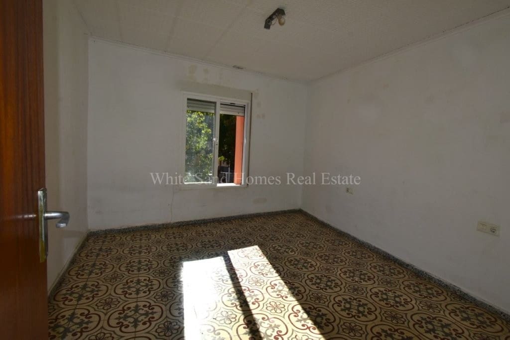 2 soverom Hus til salgs i Villalonga - € 75 000 (Ref: 9408256)