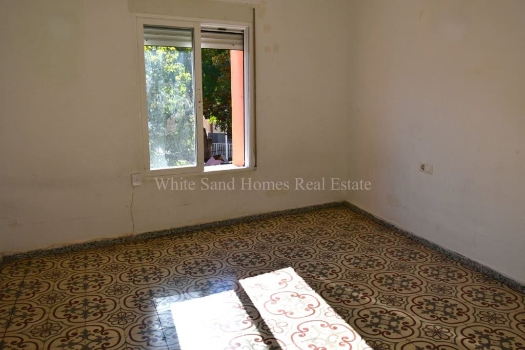 2 soverom Hus til salgs i Villalonga - € 75 000 (Ref: 9408256)