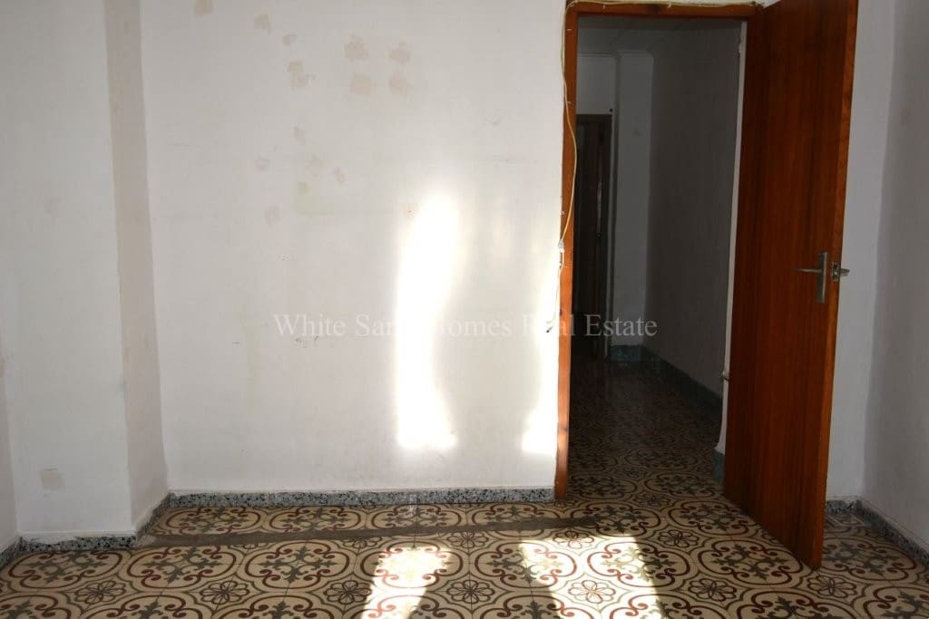 2 soverom Hus til salgs i Villalonga - € 75 000 (Ref: 9408256)