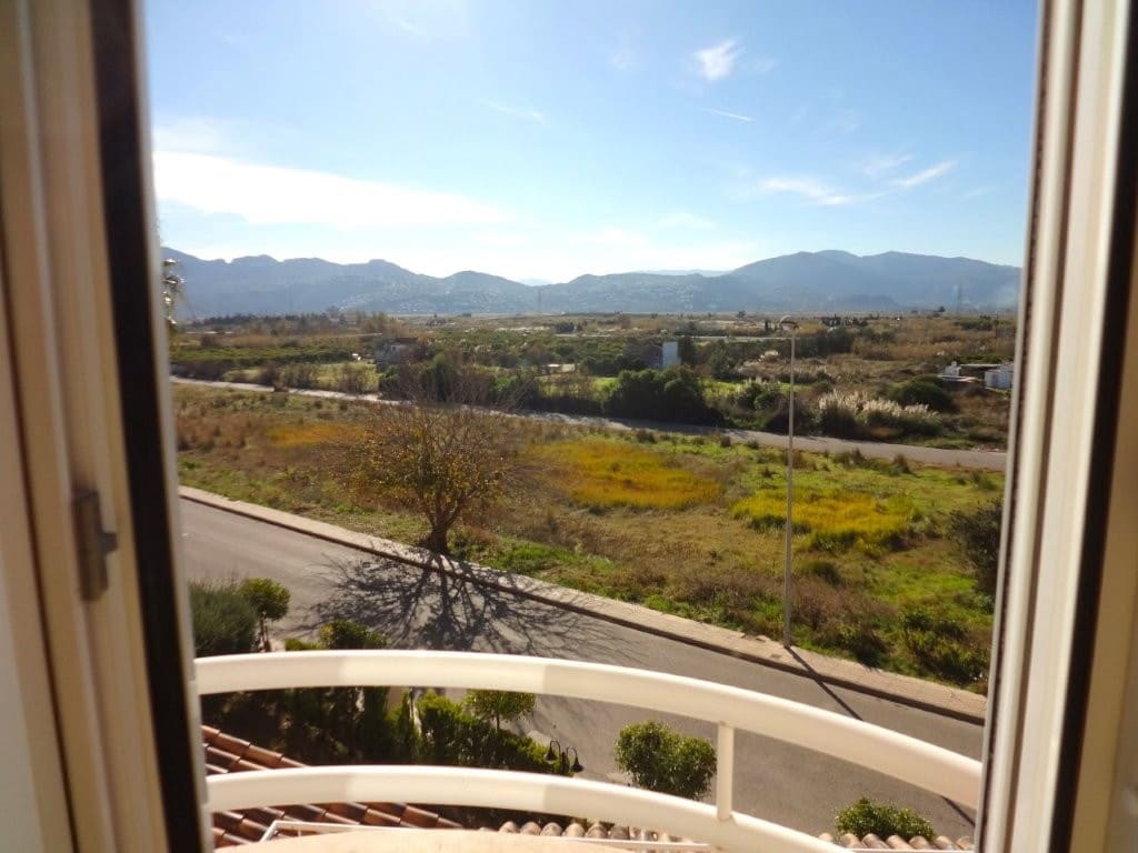 2 bedroom Apartment for sale in Oliva with pool garage - € 495,000 (Ref: 9480687)