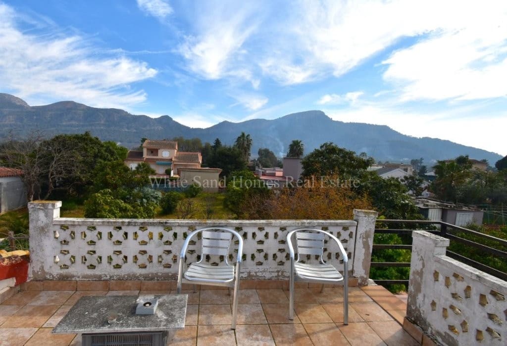 3 slaapkamer Villa te koop in Marchuquera met zwembad garage - € 152.000 (Ref: 9646237)