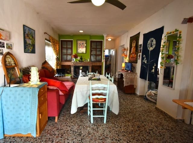 3 slaapkamer Villa te koop in Marchuquera, Gandia met zwembad garage - € 152.000 (Ref: 9646237)