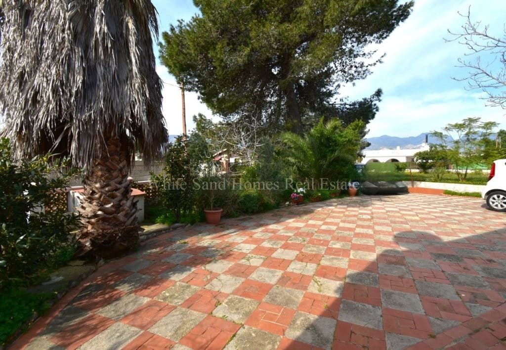 3 slaapkamer Villa te koop in Marchuquera met zwembad garage - € 152.000 (Ref: 9646237)