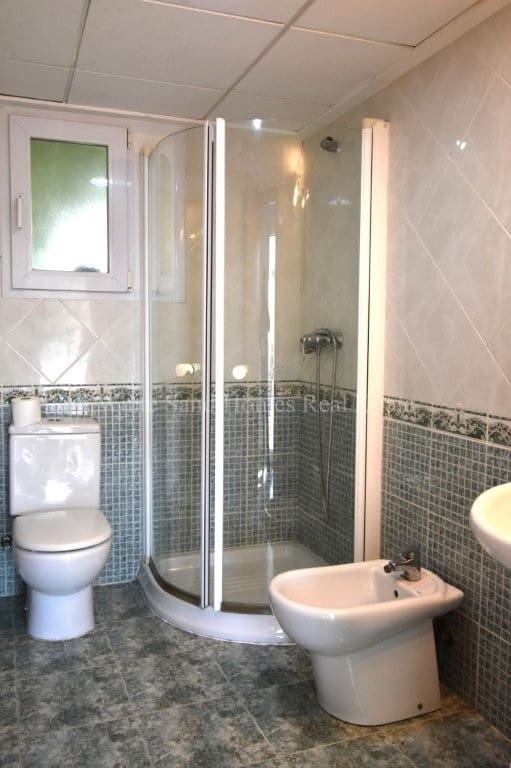 4 sypialnia Willa na sprzedaż w Palma de Gandia z basenem garażem - 339 000 € (Ref: 9679259)