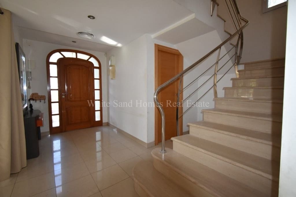 4 sypialnia Willa na sprzedaż w Palma de Gandia z basenem garażem - 339 000 € (Ref: 9679259)