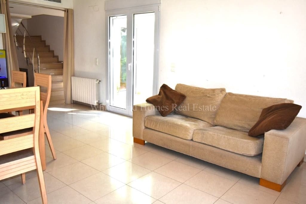 4 sypialnia Willa na sprzedaż w Palma de Gandia z basenem garażem - 339 000 € (Ref: 9679259)