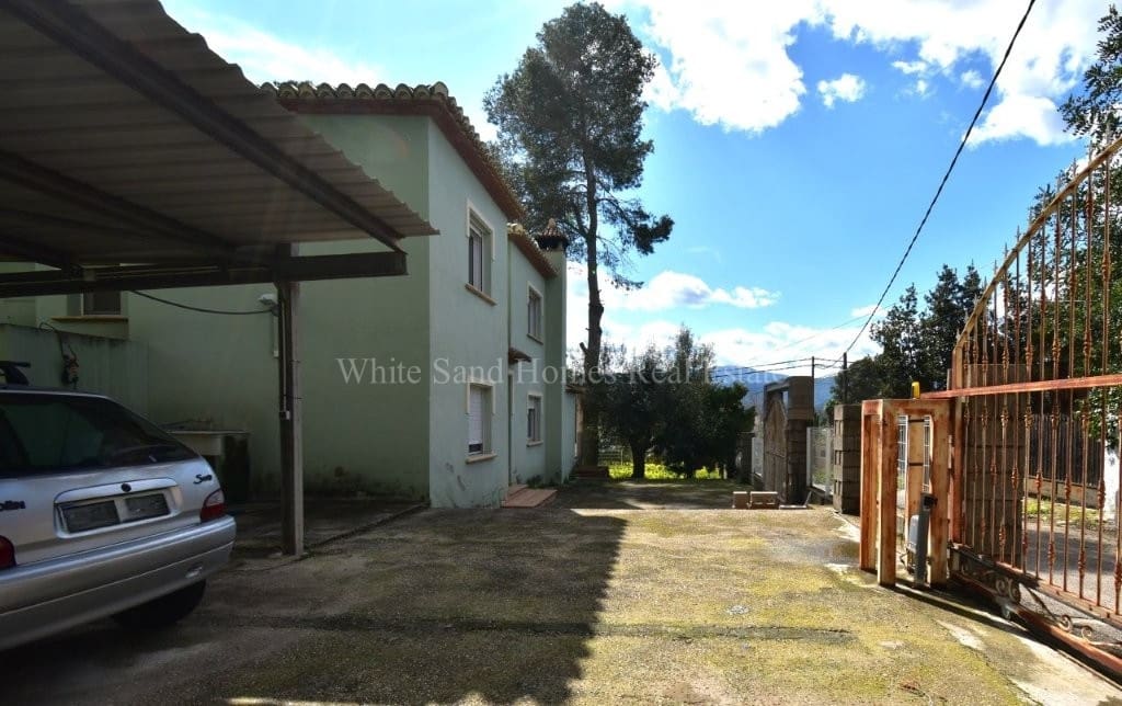 4 sypialnia Willa na sprzedaż w Palma de Gandia z basenem garażem - 339 000 € (Ref: 9679259)